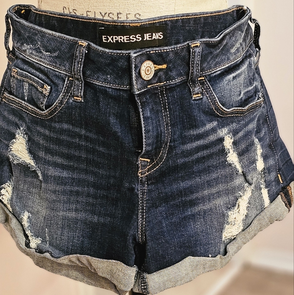 Express Women's Dark Blue Stretchy Denim Shorts Size 6. Never worn.